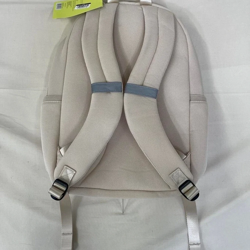 Beige‎ backpack with gray accents
